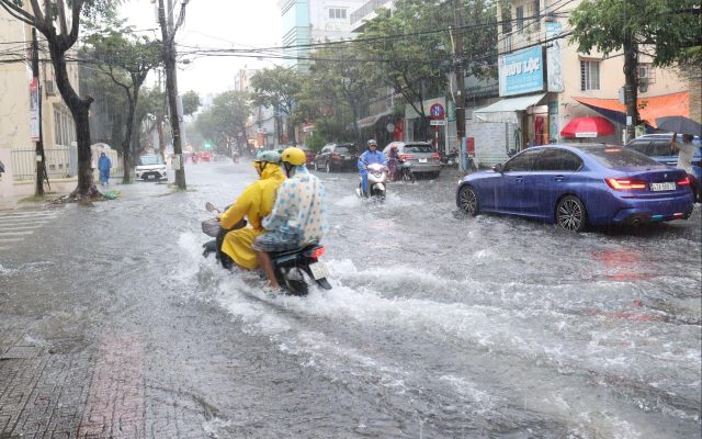 Cảnh báo lũ quét sạt lở đất miền Trung ngày 13/10/2026