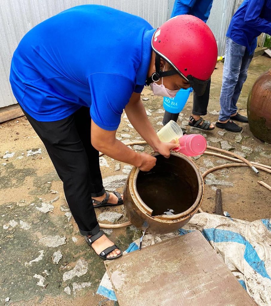 sot xuat huyet co dau hieu gi 2